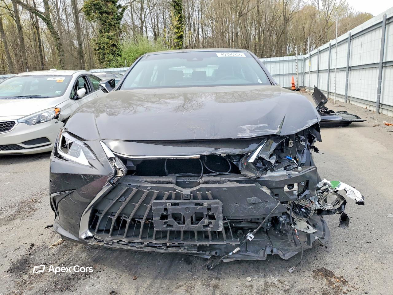 Lexus ES 2025