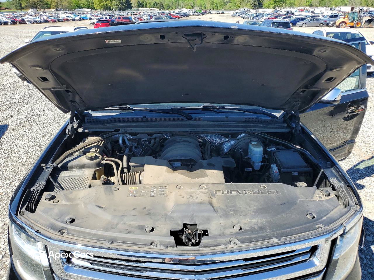 Chevrolet Suburban 2016