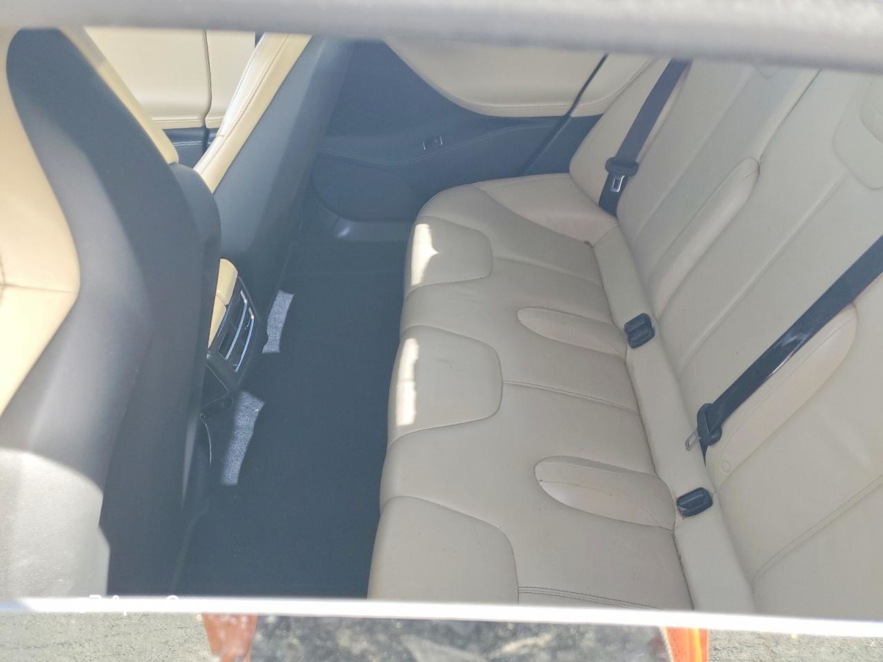 Tesla Model S 2014