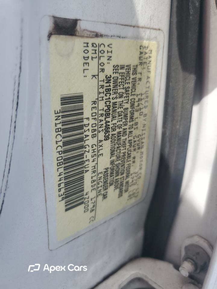Nissan Versa 2011
