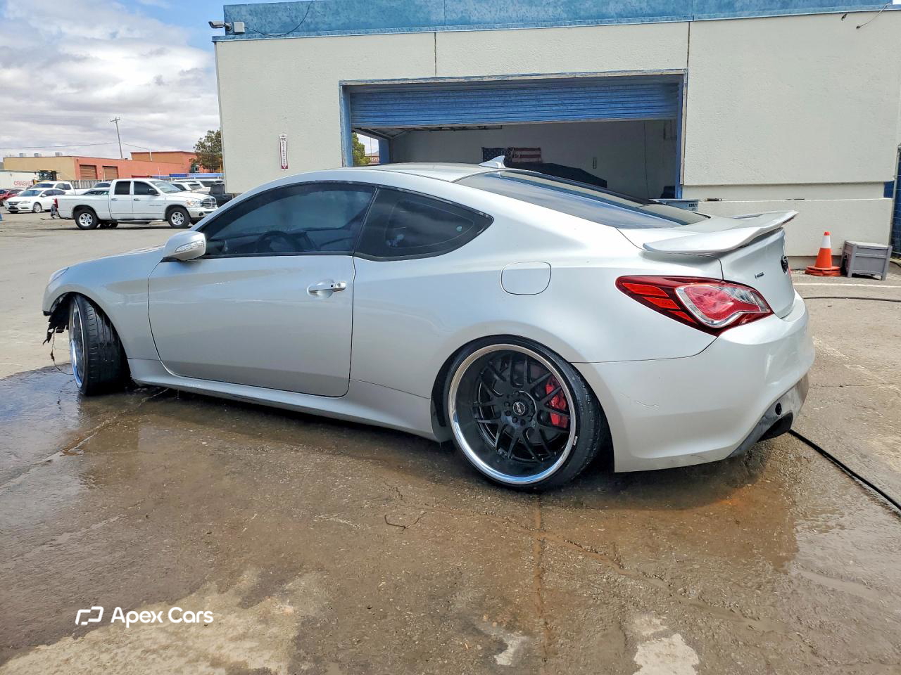 Hyundai Genesis 2013
