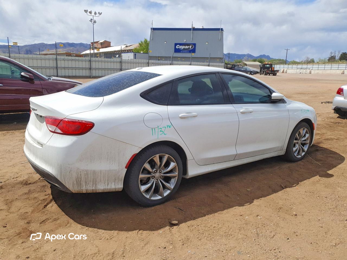 Chrysler 200 2015