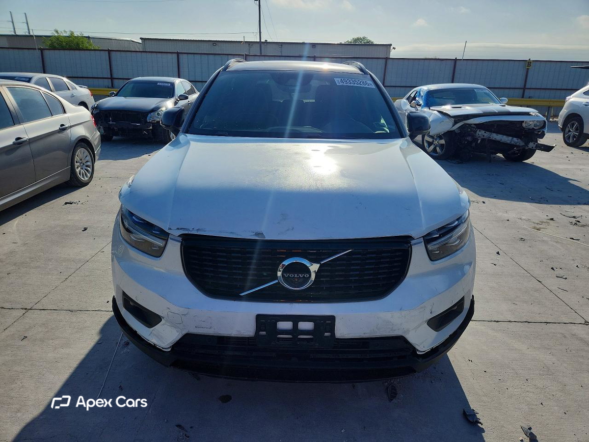 Volvo XC40 2022