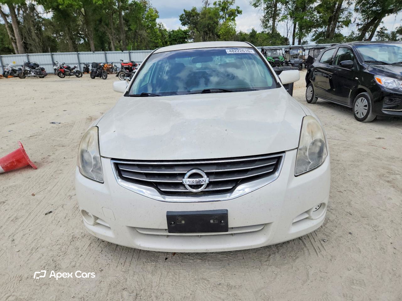 Nissan Altima 2010