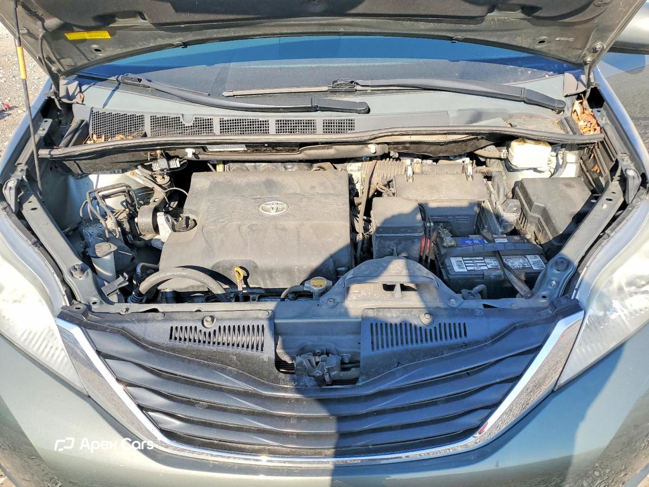 Toyota Sienna 2012