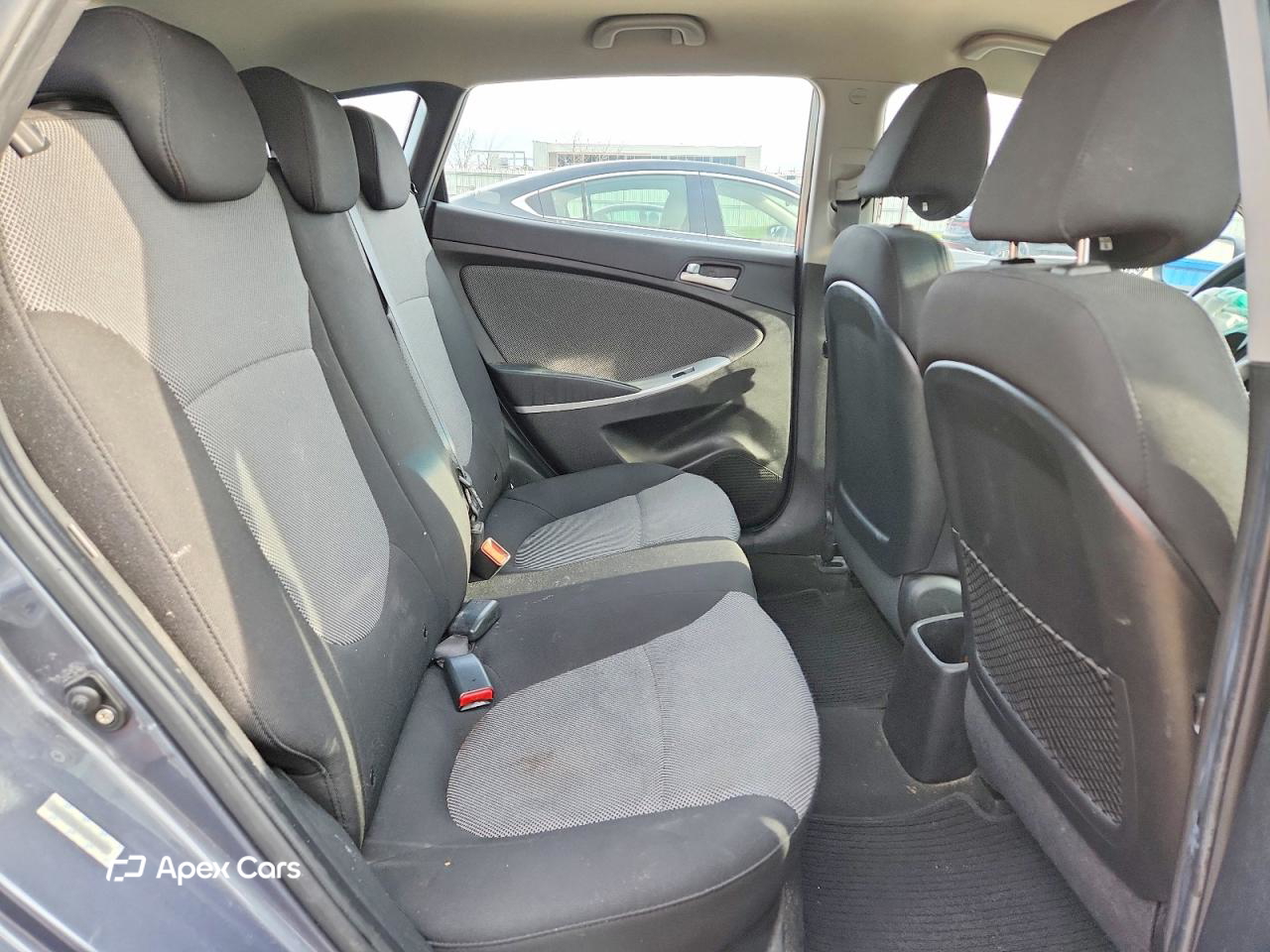 Hyundai Accent 2012