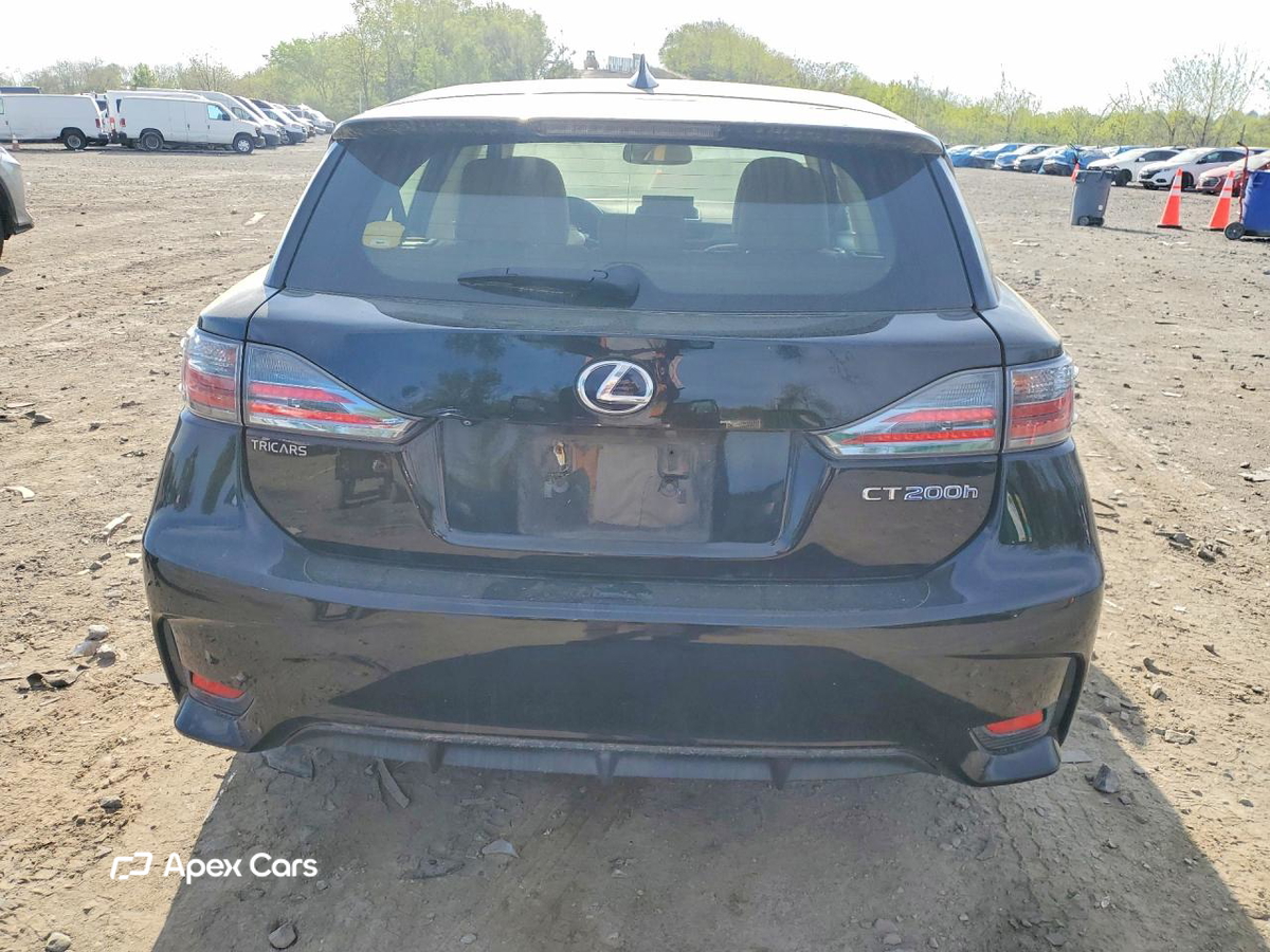 Lexus CT 2014