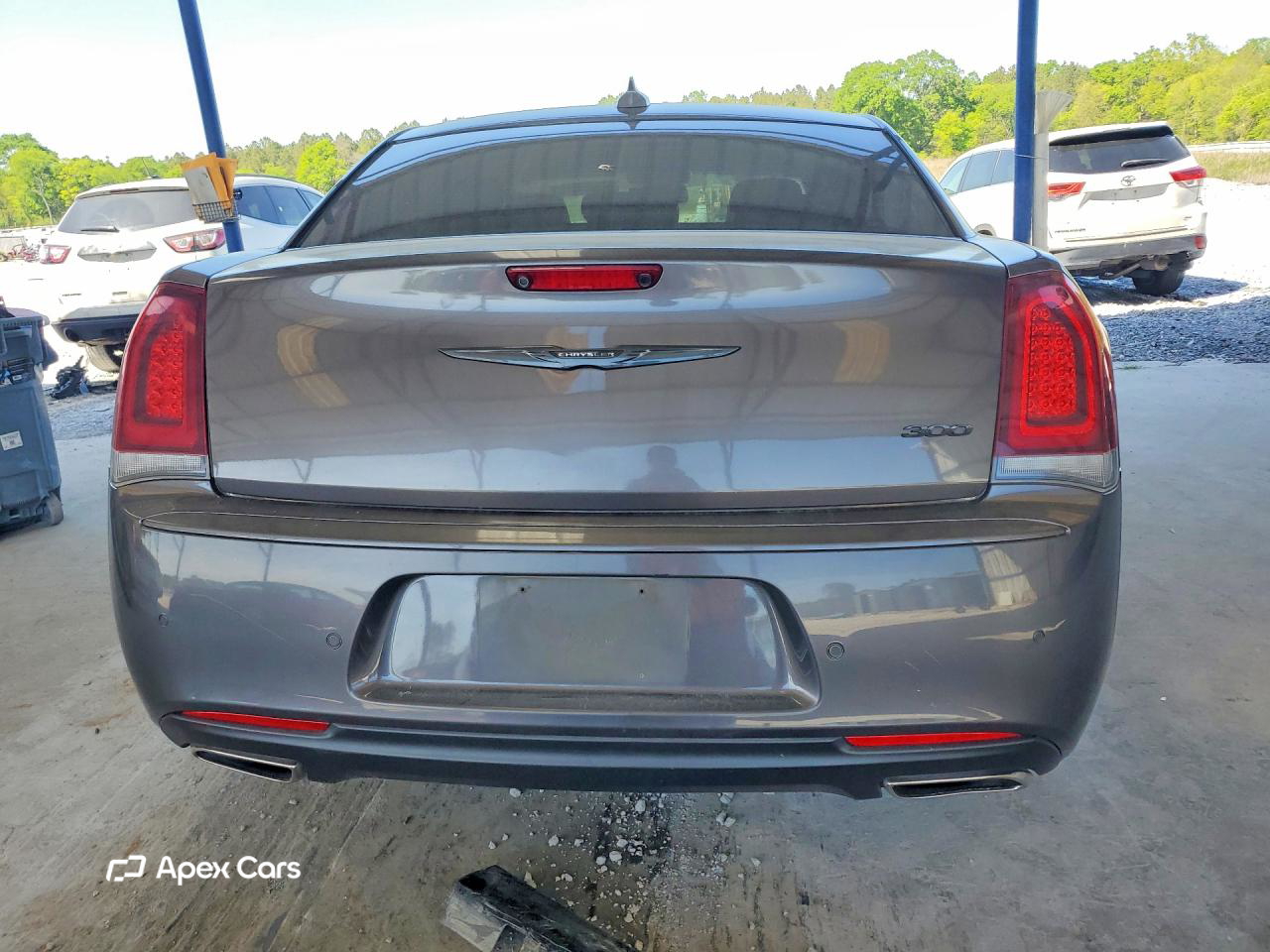 Chrysler 300 2021