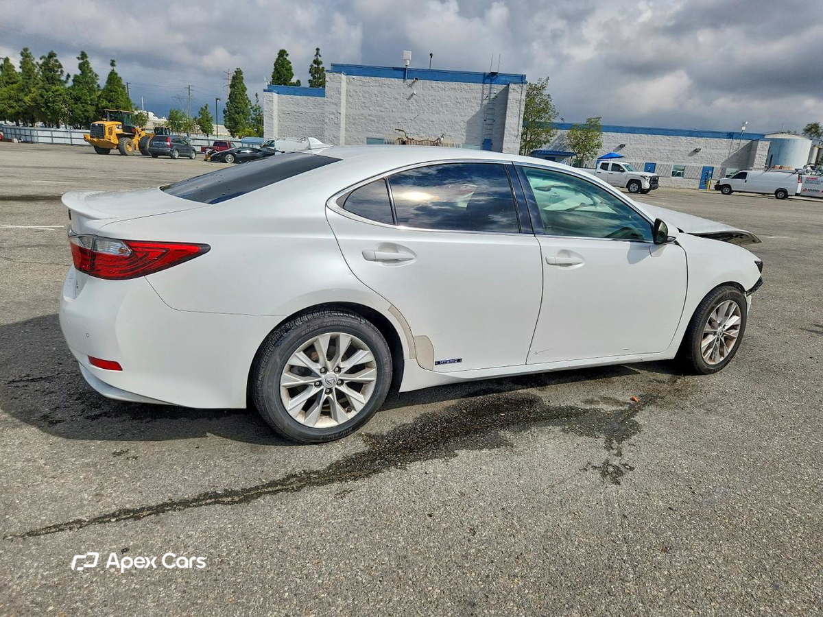 Lexus ES 2013