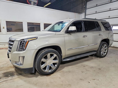Cadillac Escalade 2015 - Image 1 of 13
