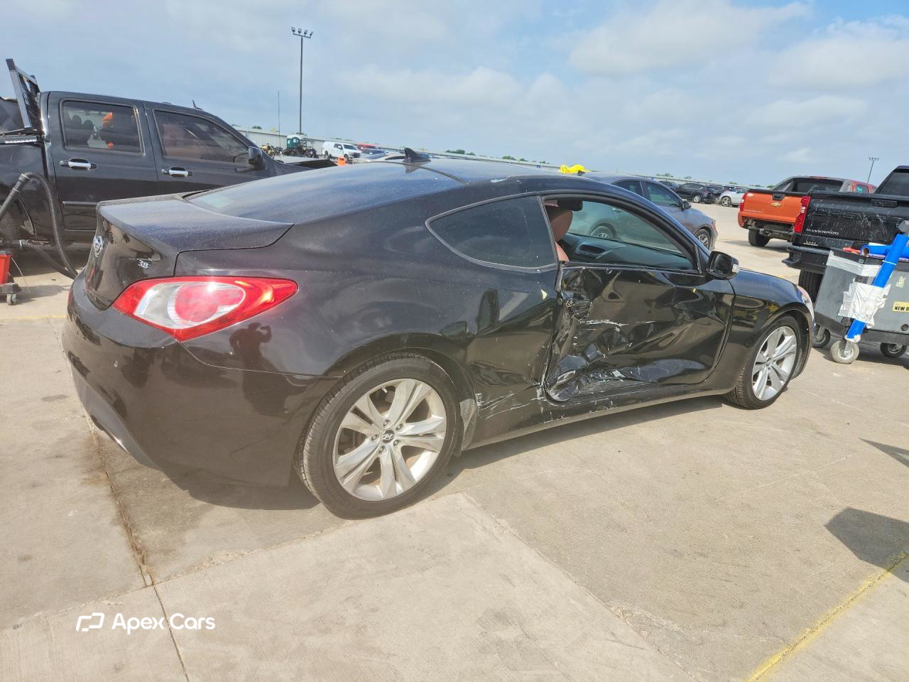 Hyundai Genesis 2011