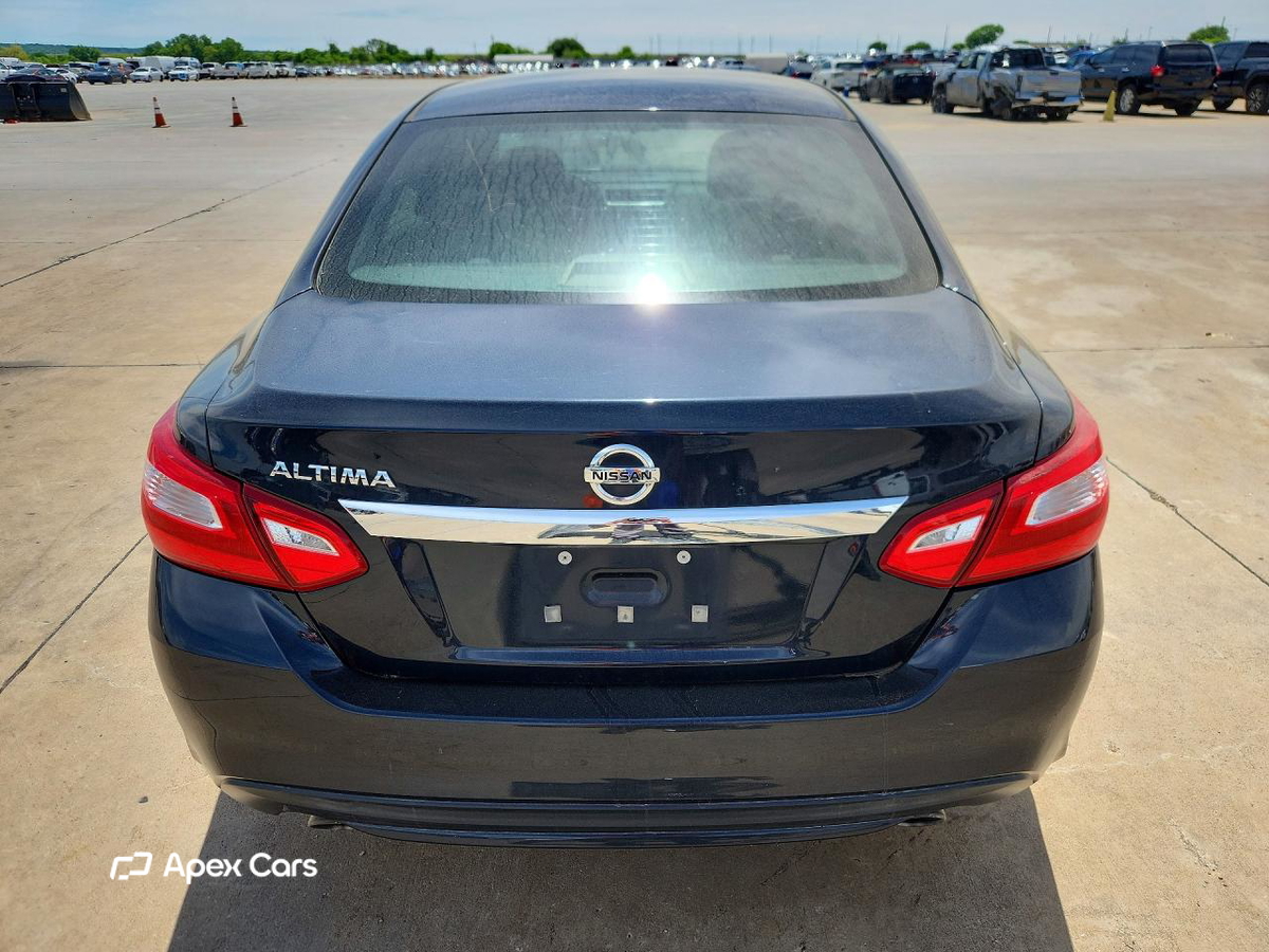 Nissan Altima 2017