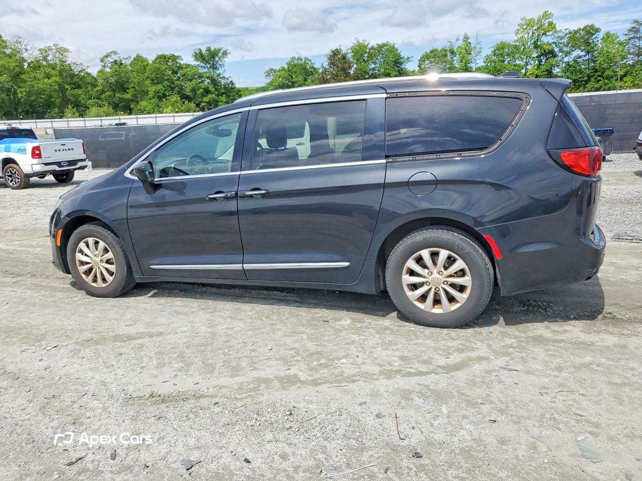 Chrysler Pacifica 2019