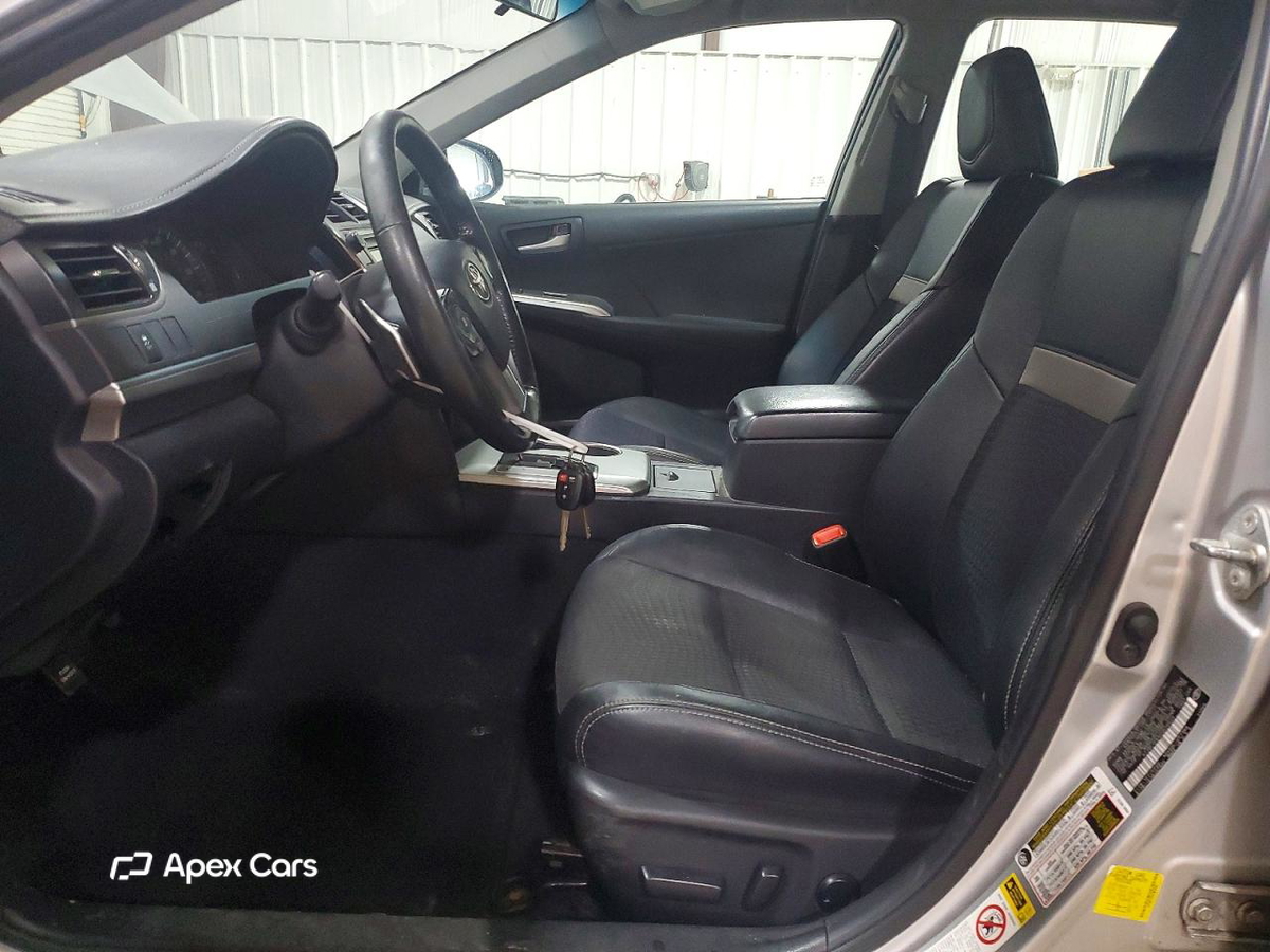 Toyota Camry 2012