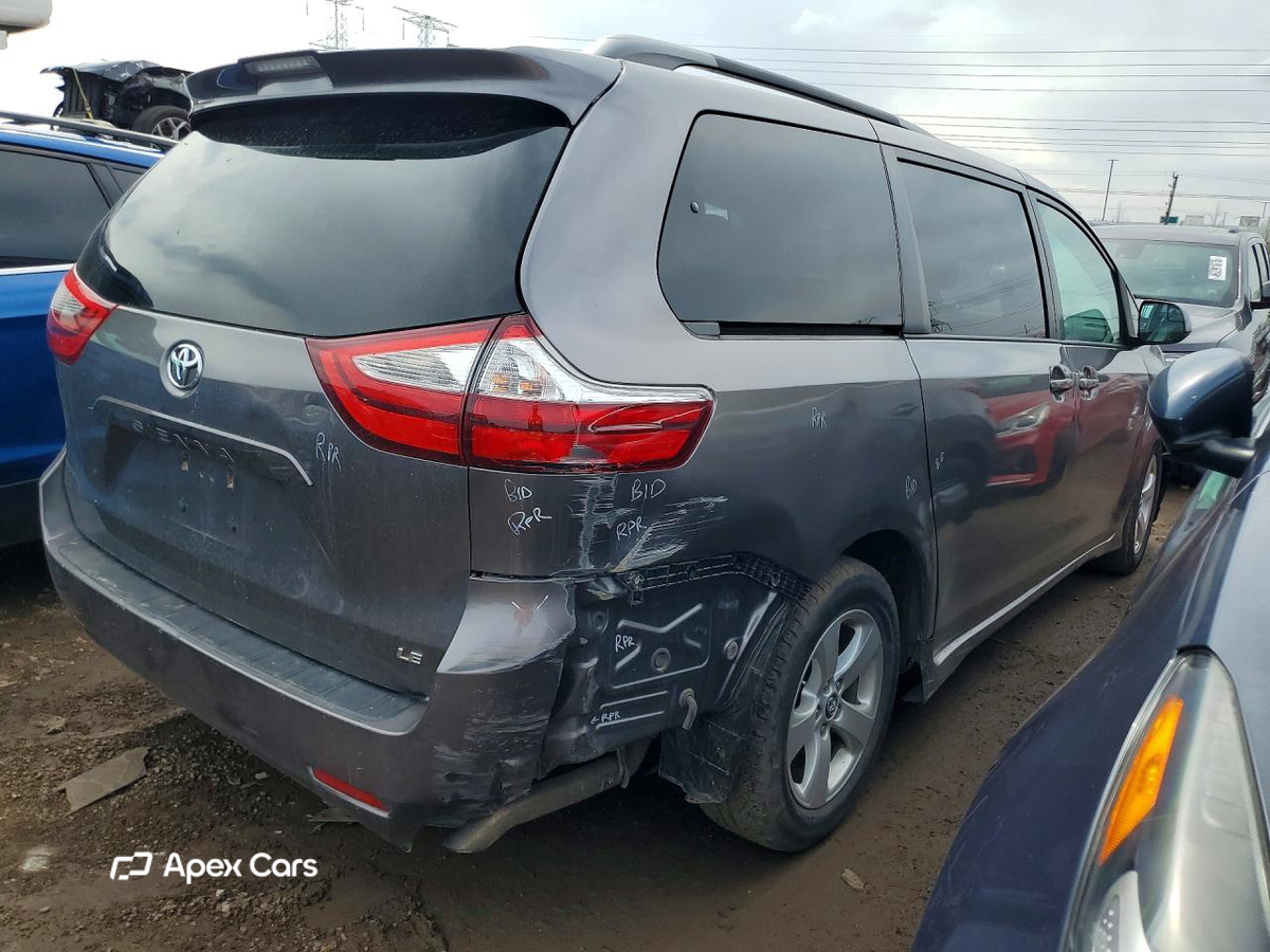 Toyota Sienna 2018