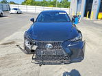 Lexus IS 2019