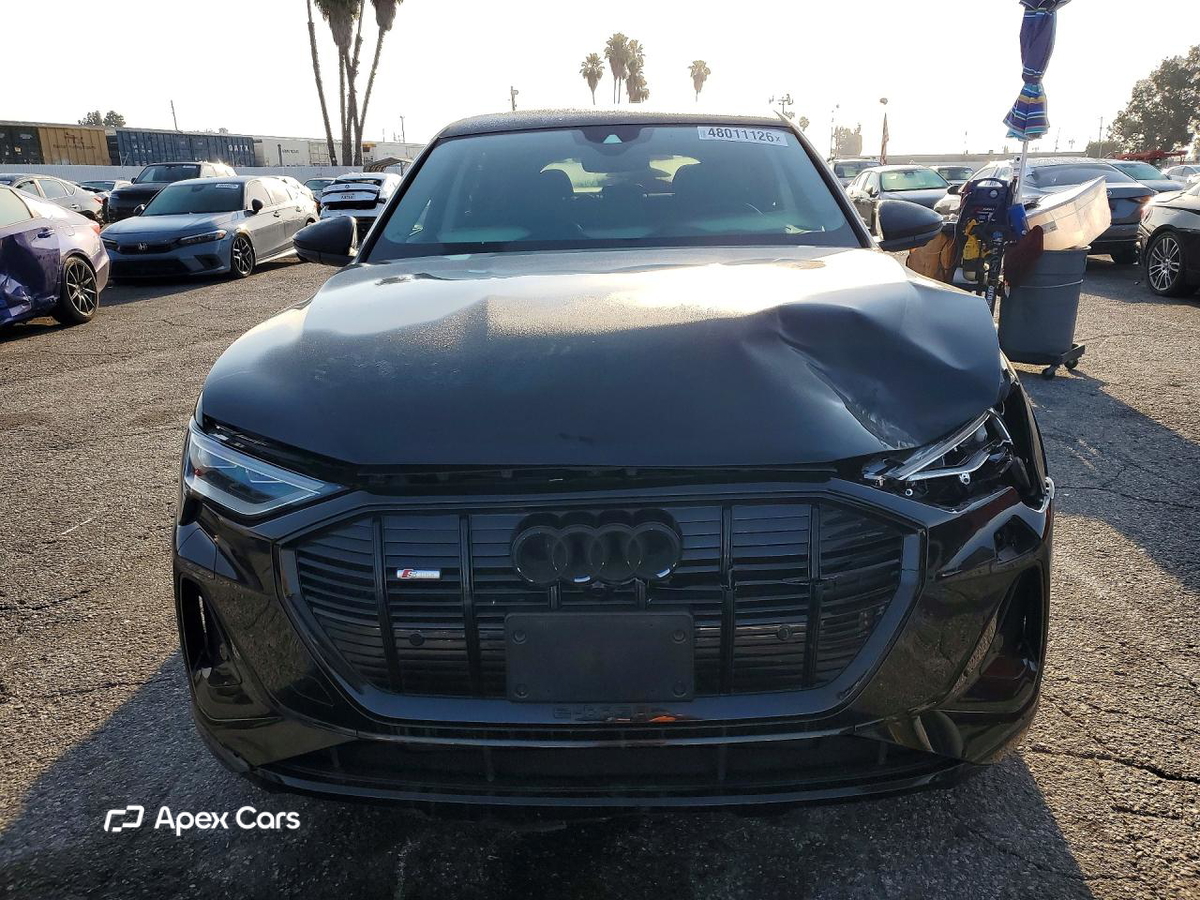 Audi e-tron 2022