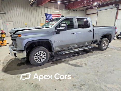 Chevrolet Silverado 2025 - Image 1 of 12