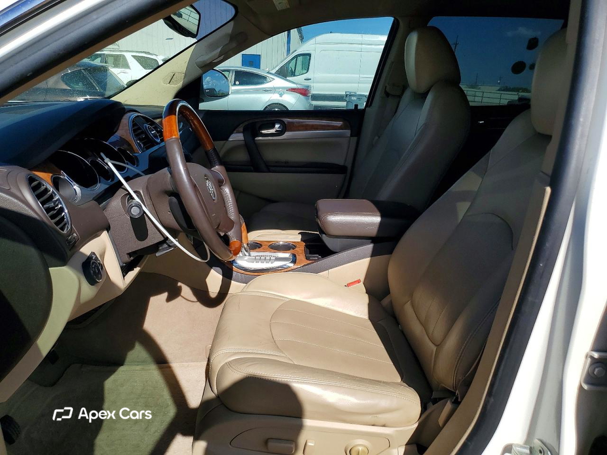 Buick Enclave 2011