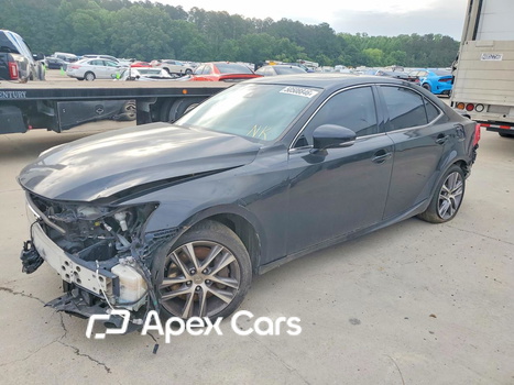 Lexus IS 2018 - Image 1 of 12