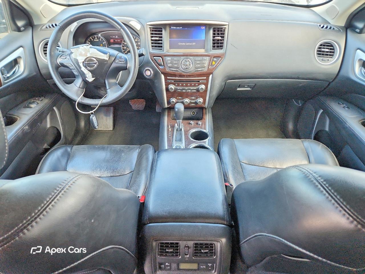 Nissan Pathfinder 2016
