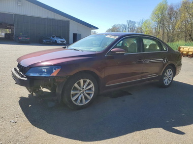 Volkswagen Passat 2012 - Image 1 of 14