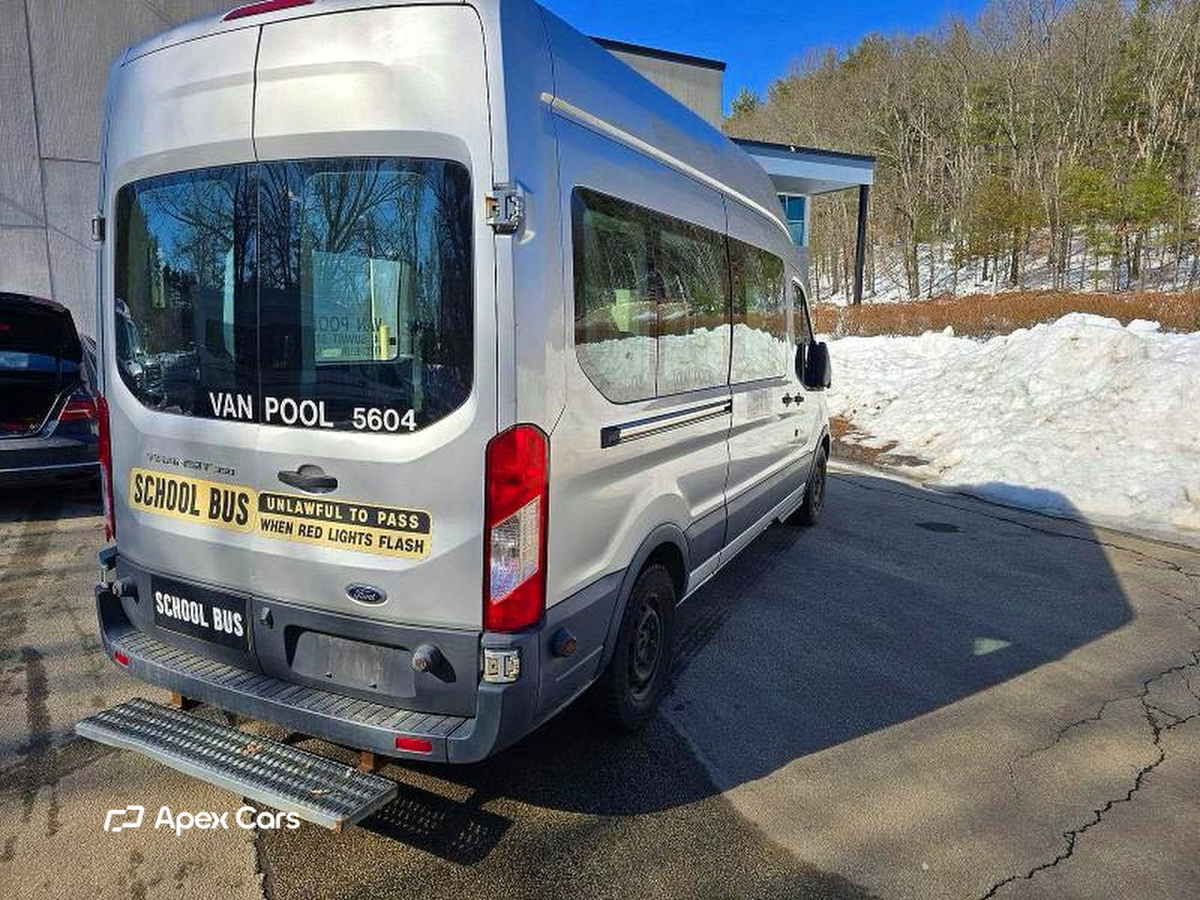 Ford Transit 2016