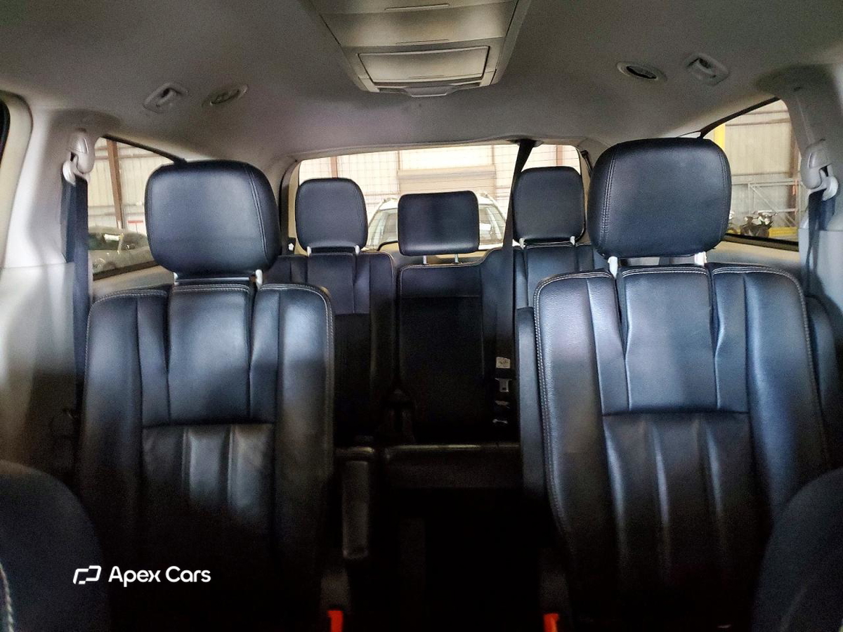 Chrysler Voyager 2015