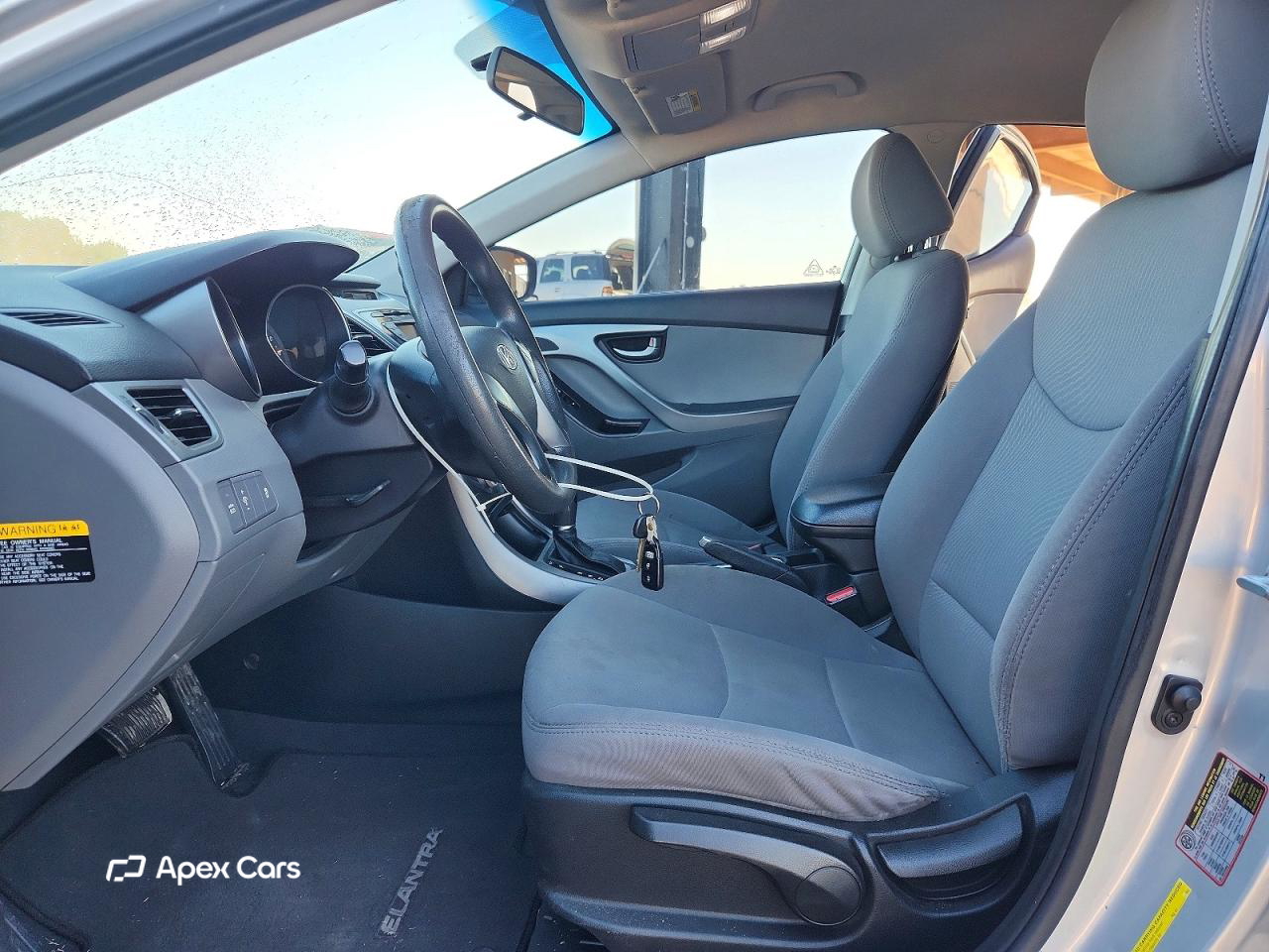 Hyundai Elantra 2016