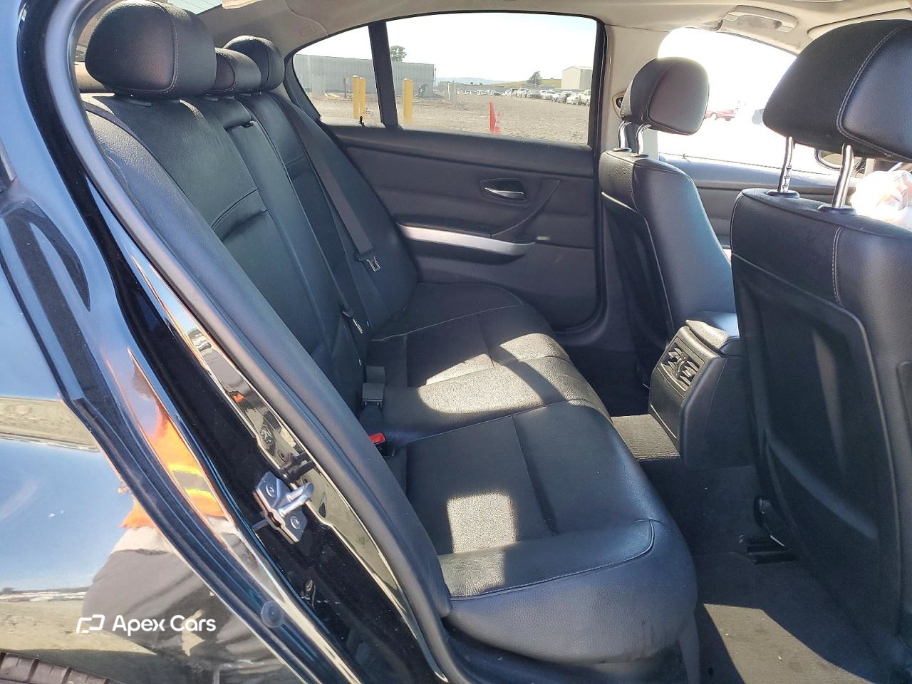 BMW Series 3 2011