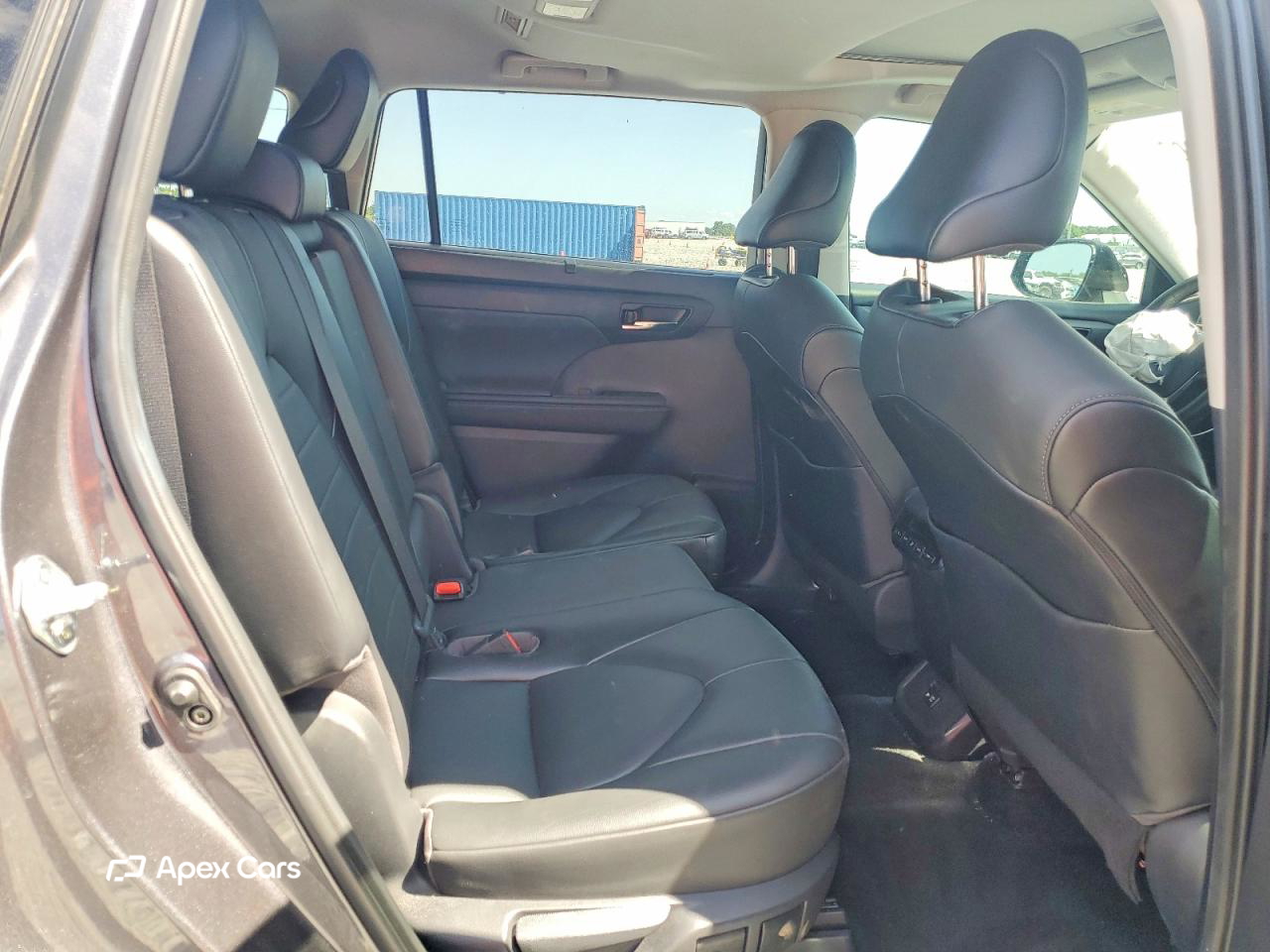 Toyota Highlander 2021