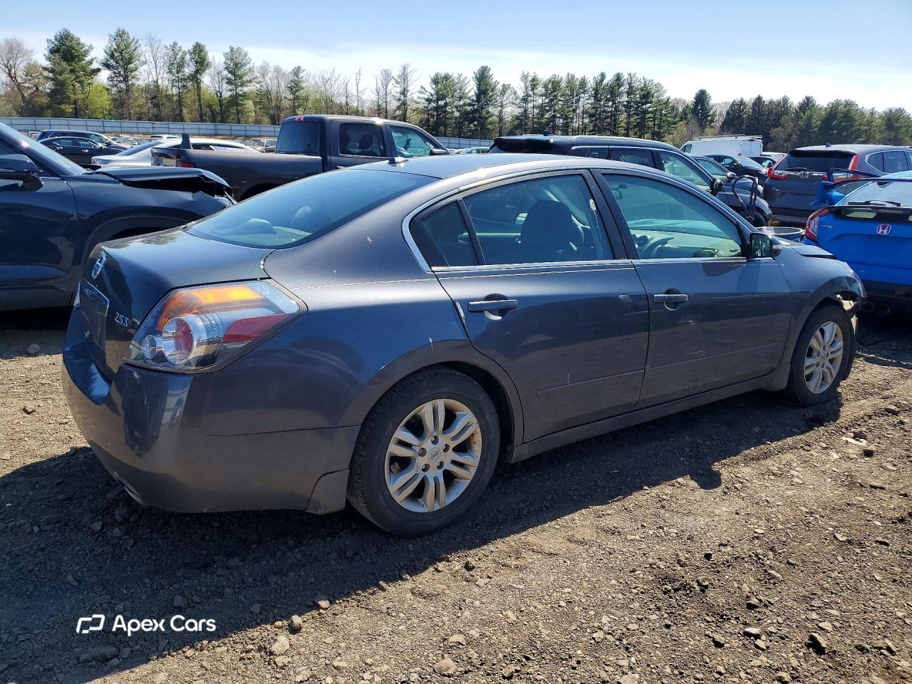 Nissan Altima 2011