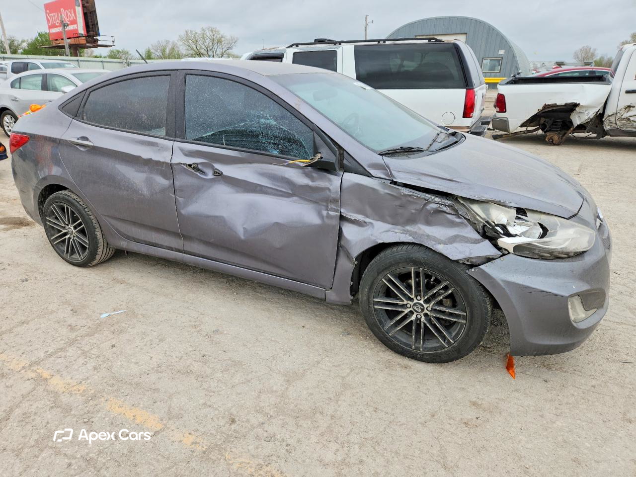 Hyundai Accent 2013