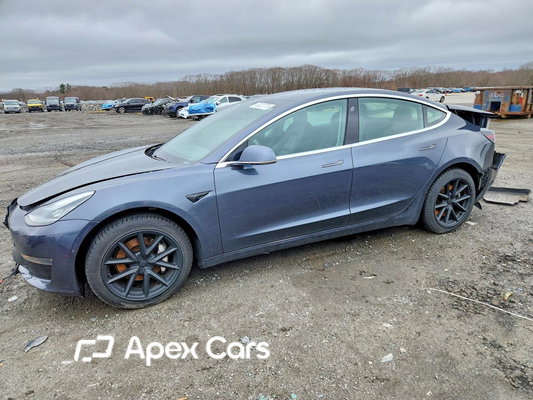 Tesla Model 3 2019 - Image 1 of 13