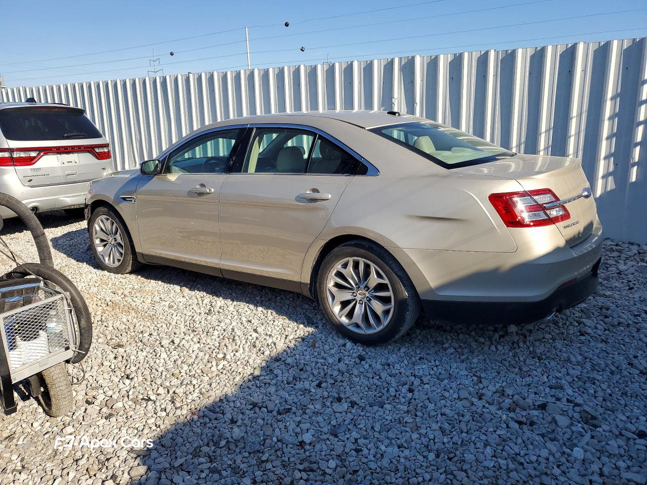 Ford Taurus 2017