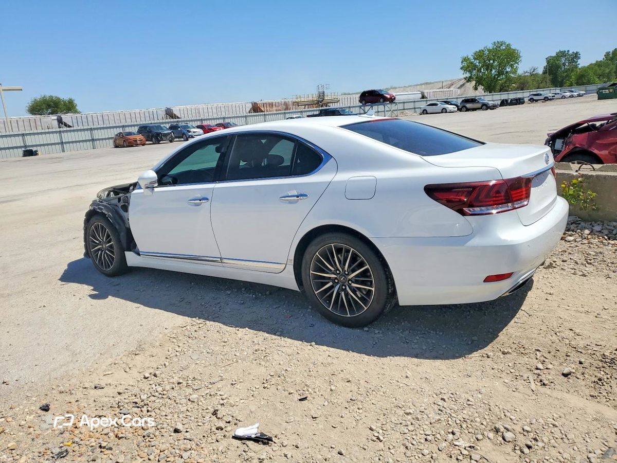 Lexus LS 2013