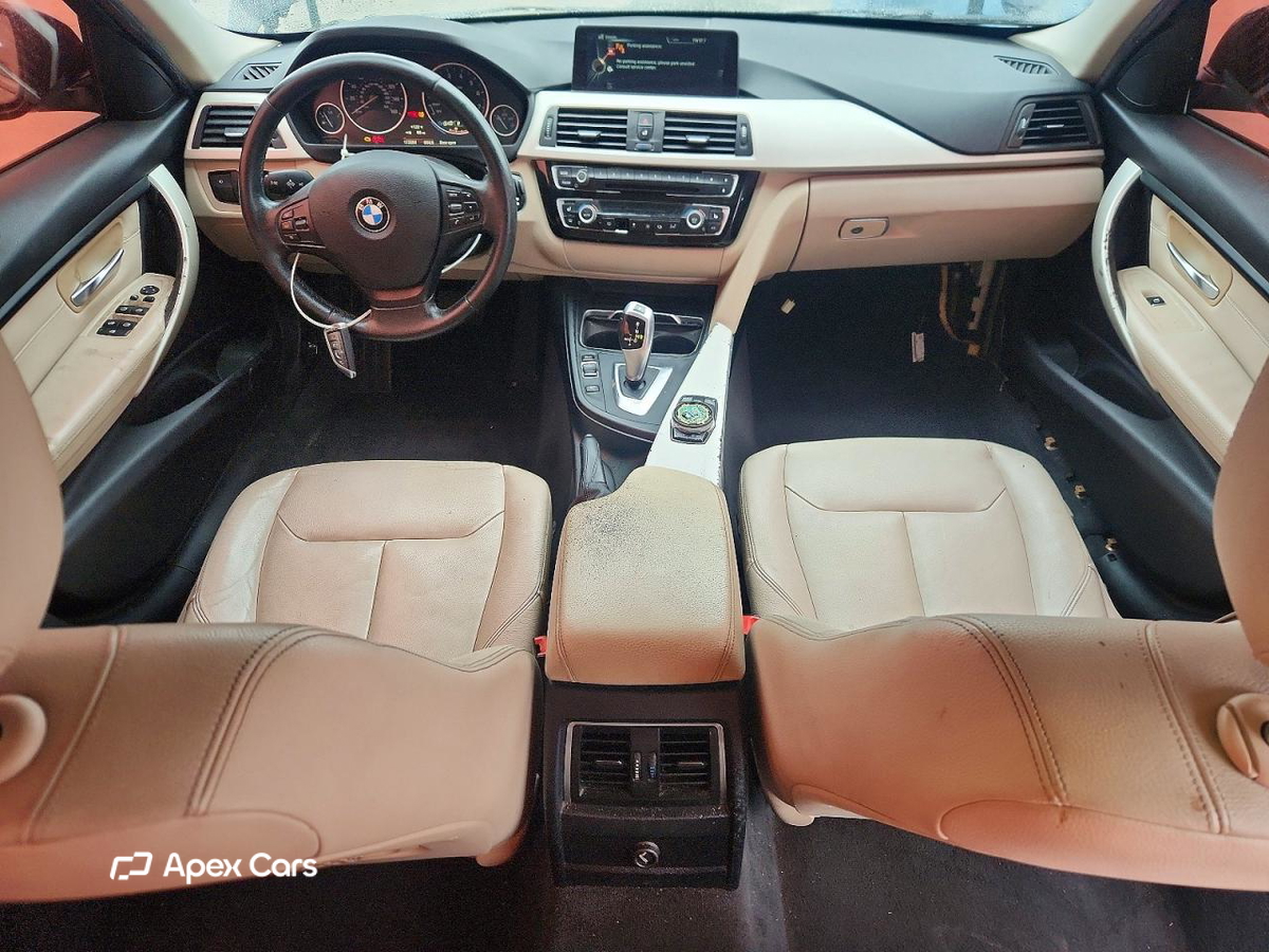 BMW Series 3 2016