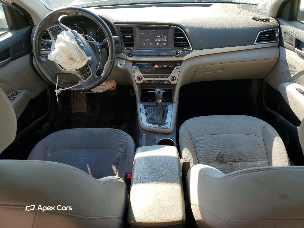 Hyundai Elantra 2018