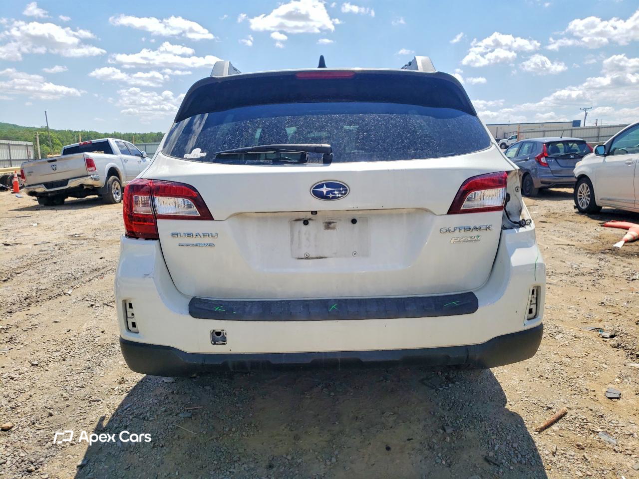 Subaru Outback 2016