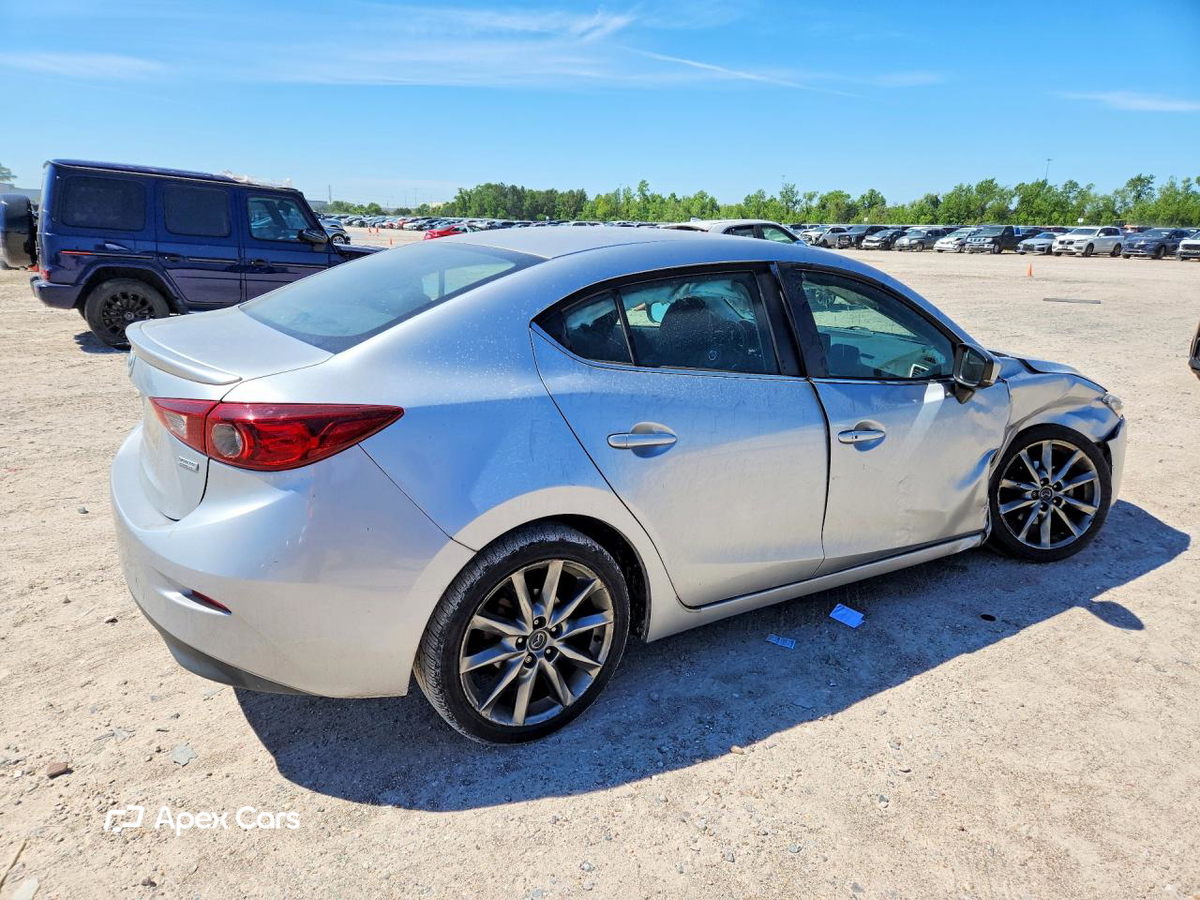 Mazda 3 2018