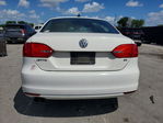 Volkswagen Jetta 2014