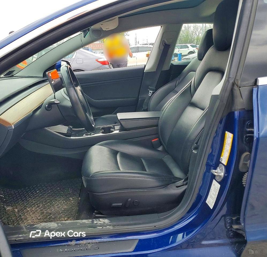 Tesla Model 3 2019