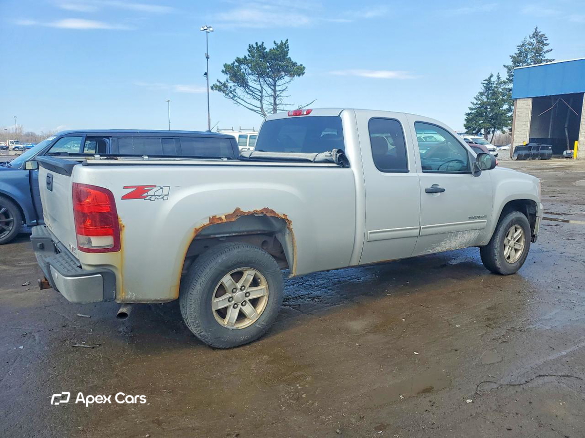 GMC Sierra 2011