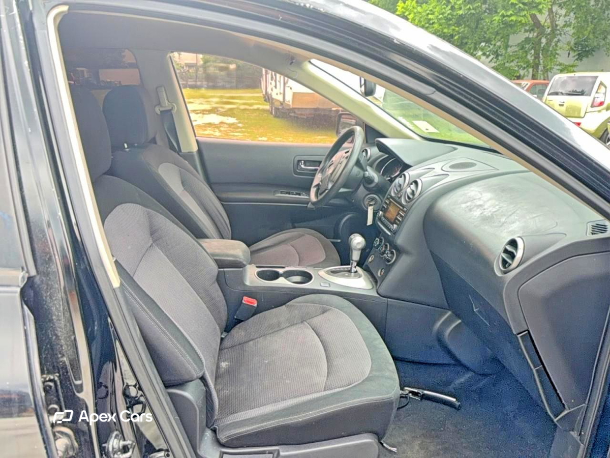 Nissan Rogue 2012