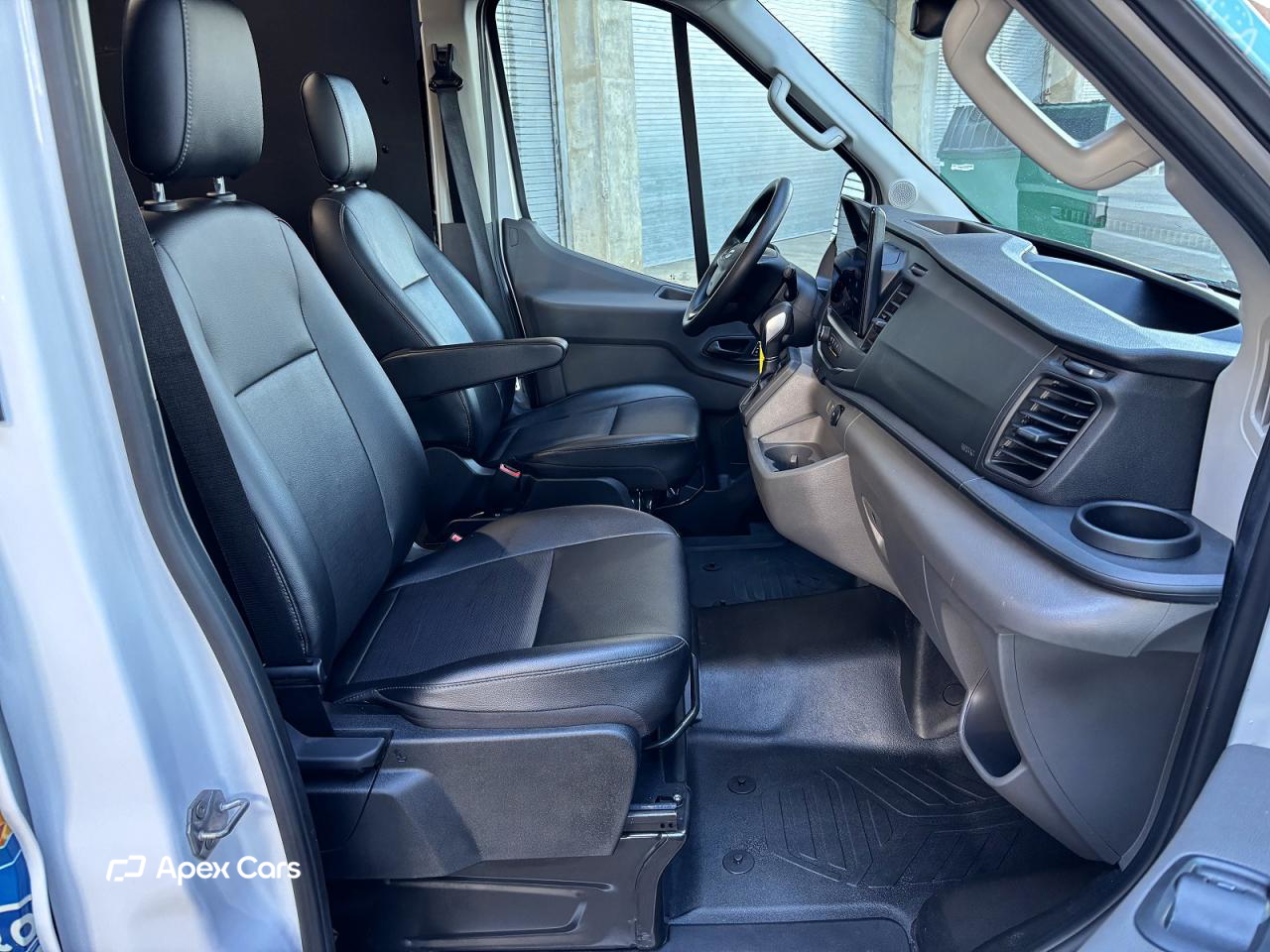Ford Transit 2023