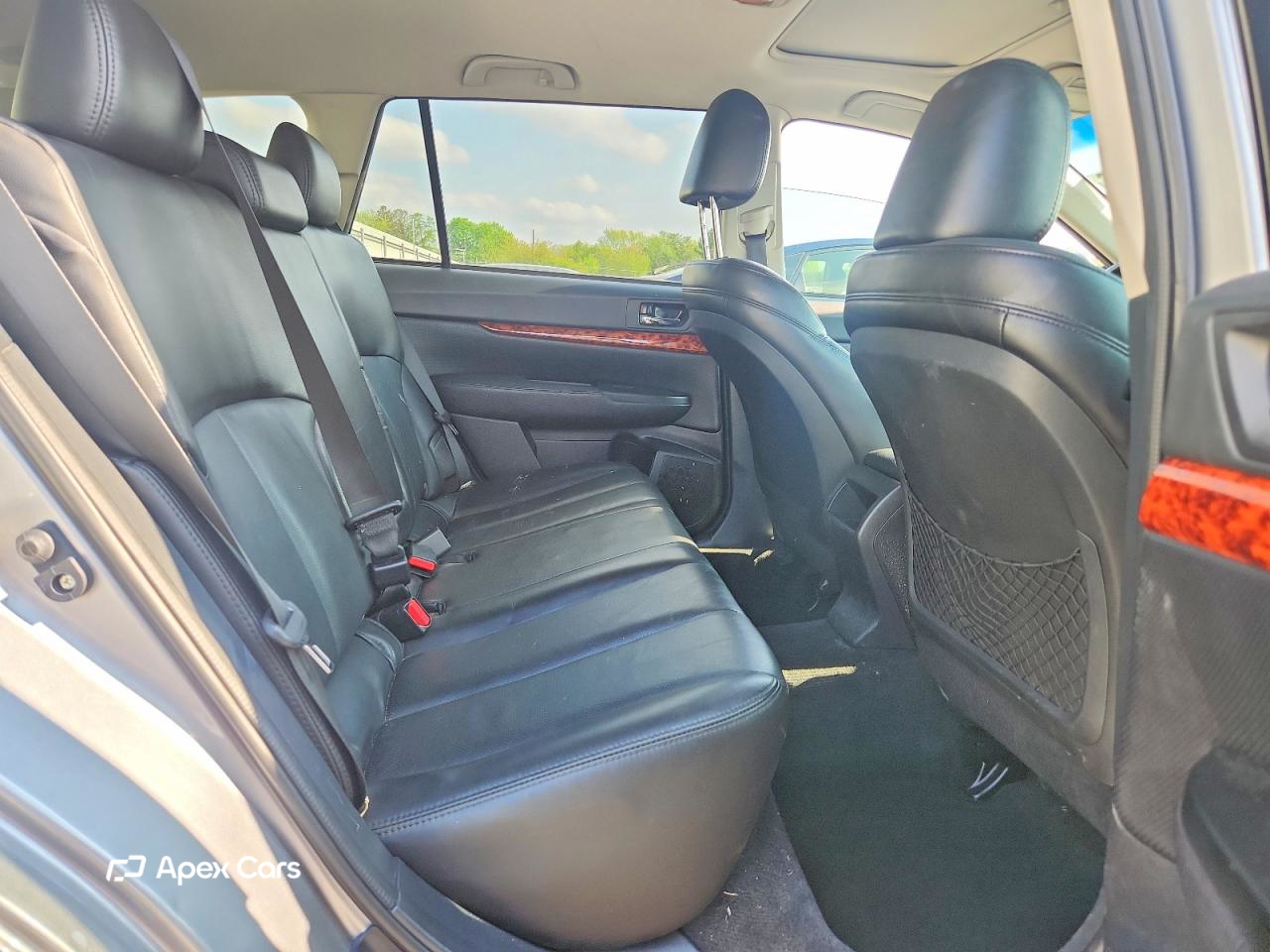 Subaru Outback 2010