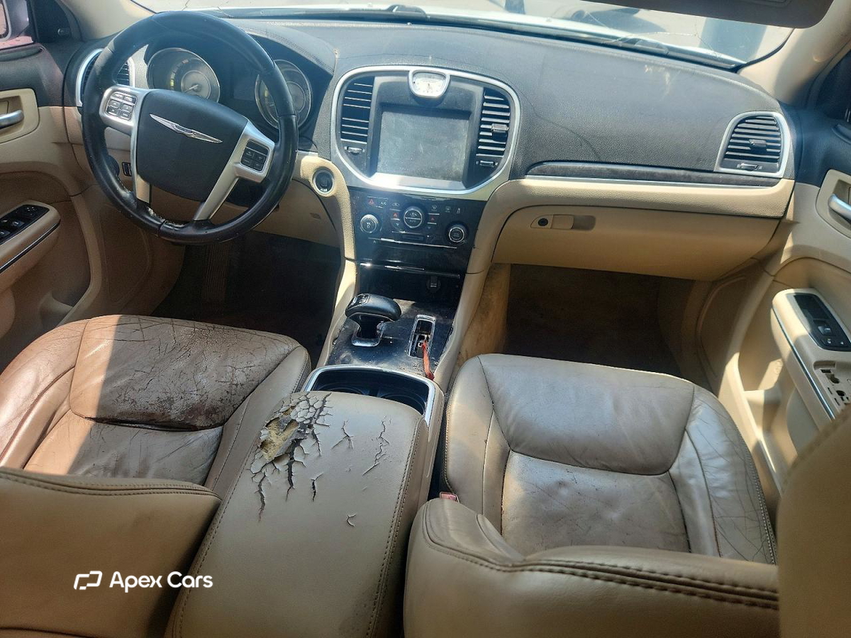 Chrysler 300 2012