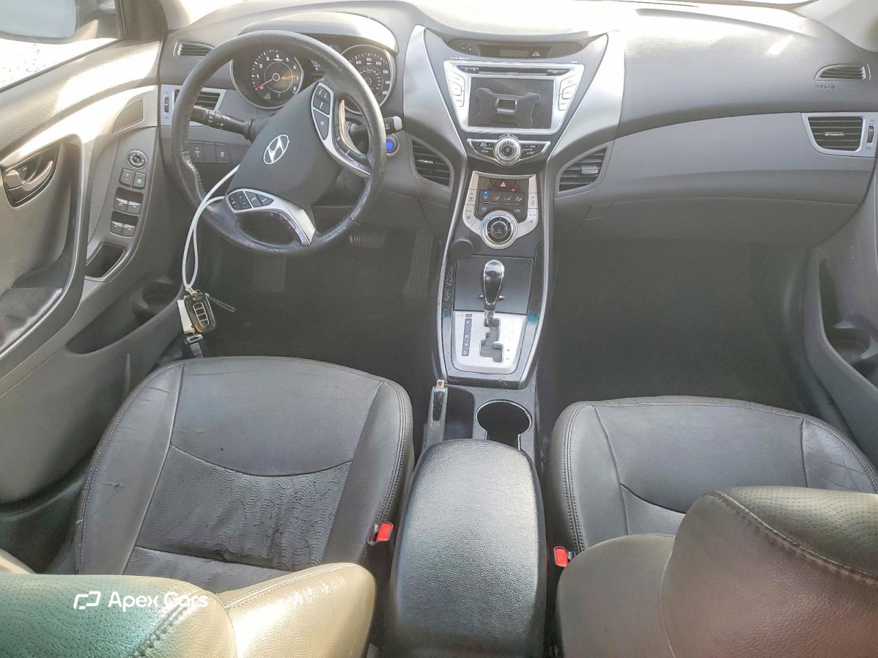Hyundai Elantra 2012