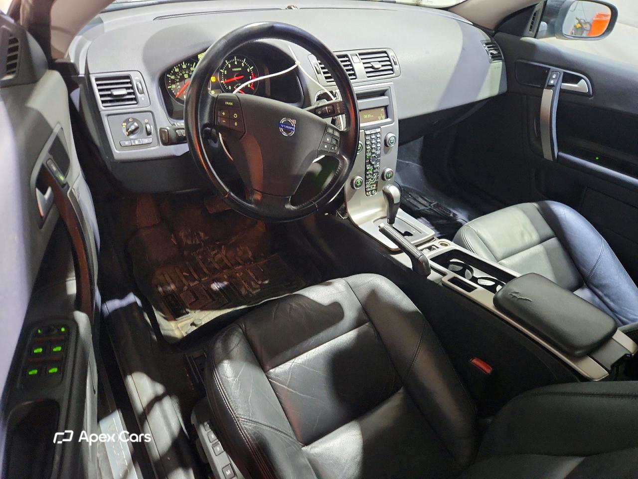 Volvo C70 2010