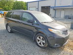 Toyota Sienna 2011